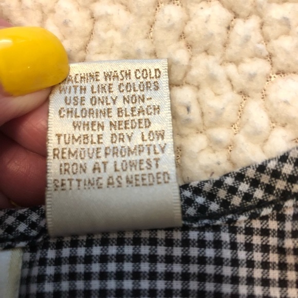 Really Ugly Vintage Christmas Sweater/ Button Down Red Cardigan. Size Medium. - Picture 9 of 13